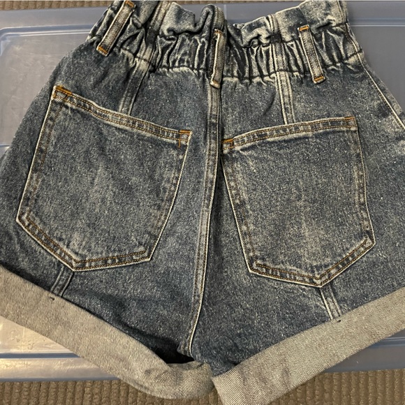 80s Paperbag Denim Shorts - Picture 2 of 3